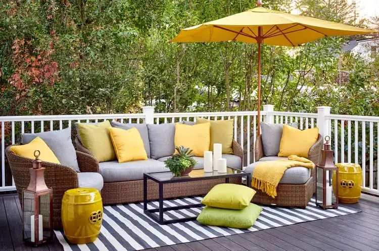 patio-decorating-ideas-on-a-budget